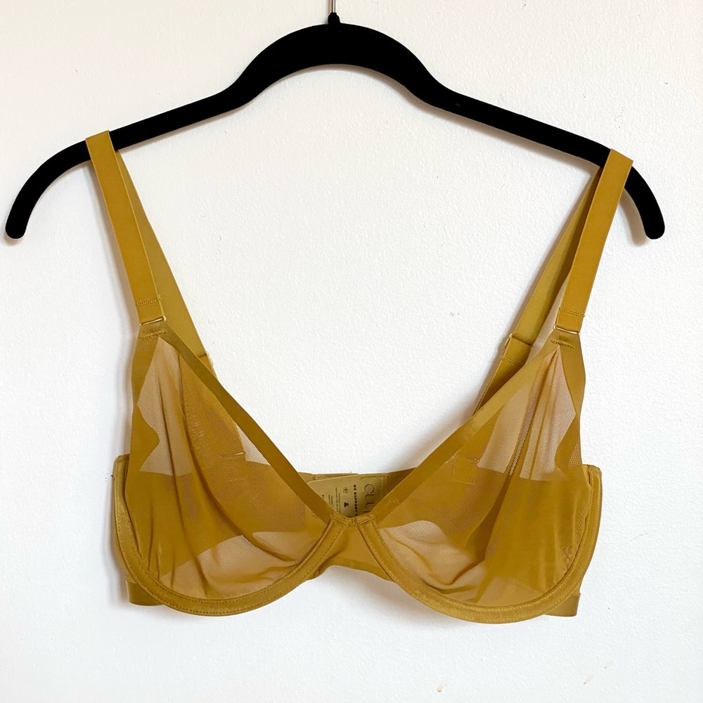 CUUP Mesh Plunge 32F in Gold